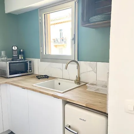 Excellent Emplacement: Plein Coeur De Ville, Croisette Et Rue D'antibes Apartment